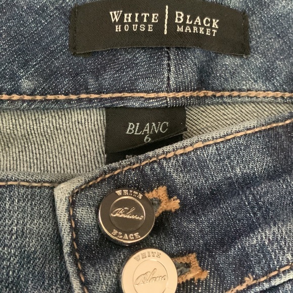 White House Black Market Bling Accent Medium Wash fade distressed Blue Denim - Picture 8 of 10